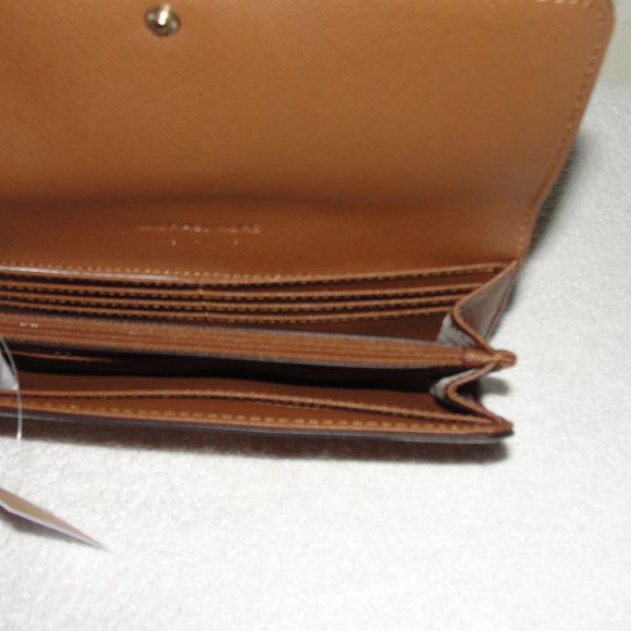 NWT/brand new brown wallet by Michael kors - Picture 3 of 6